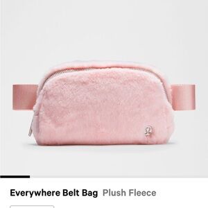 Lululemon Everywhere Belt Bag Plush Fleece